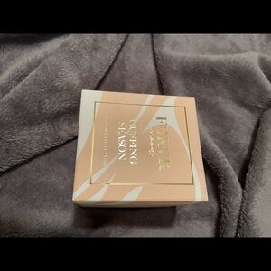 FORVR MOOD cuffing season candle